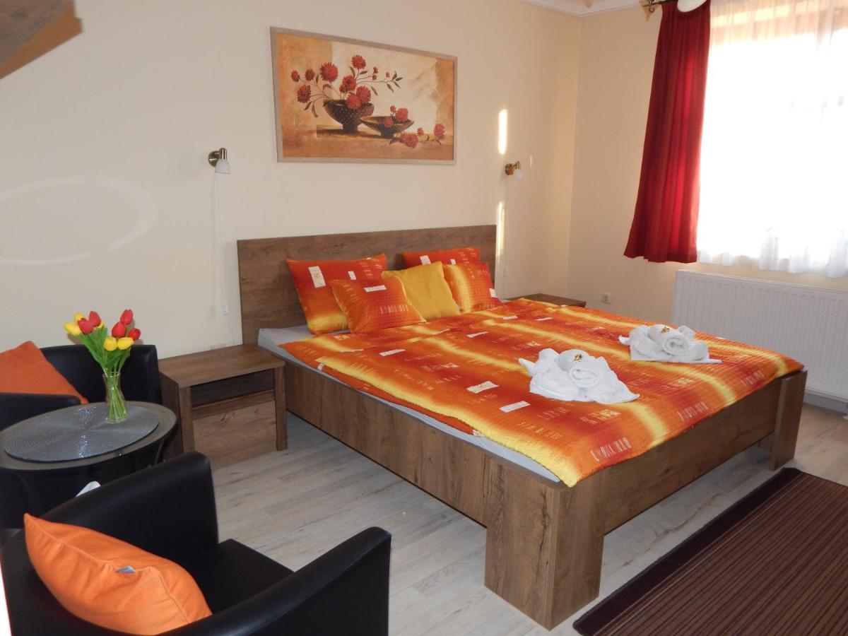 Voelgy Apartman Eger Exterior foto