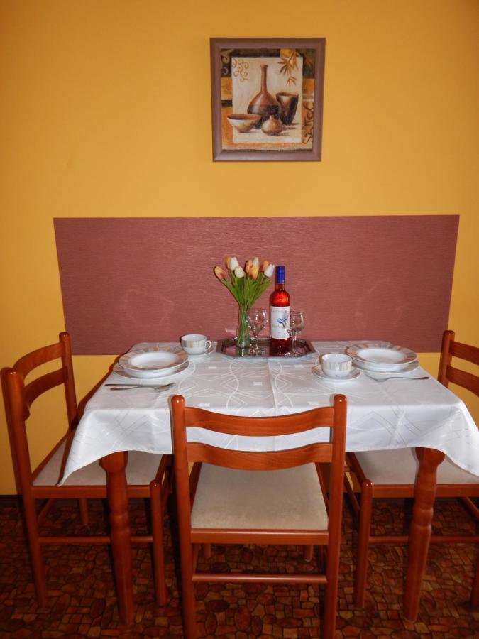Voelgy Apartman Eger Exterior foto